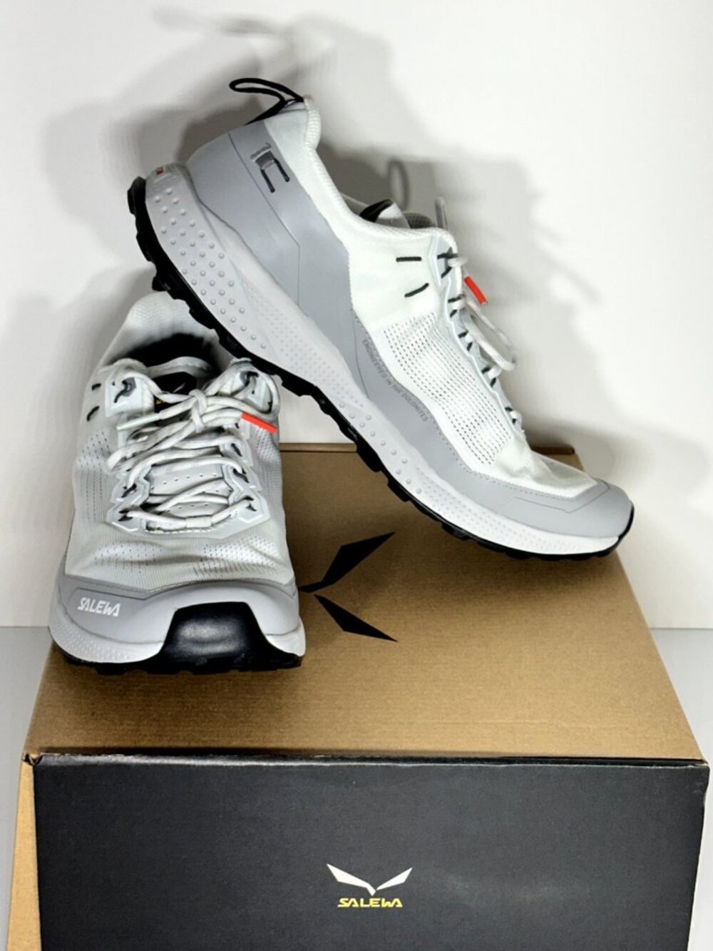 Salewa Pedroc Air Women's Size 10 Lightweight Hiking Cold White Light Grey NEW